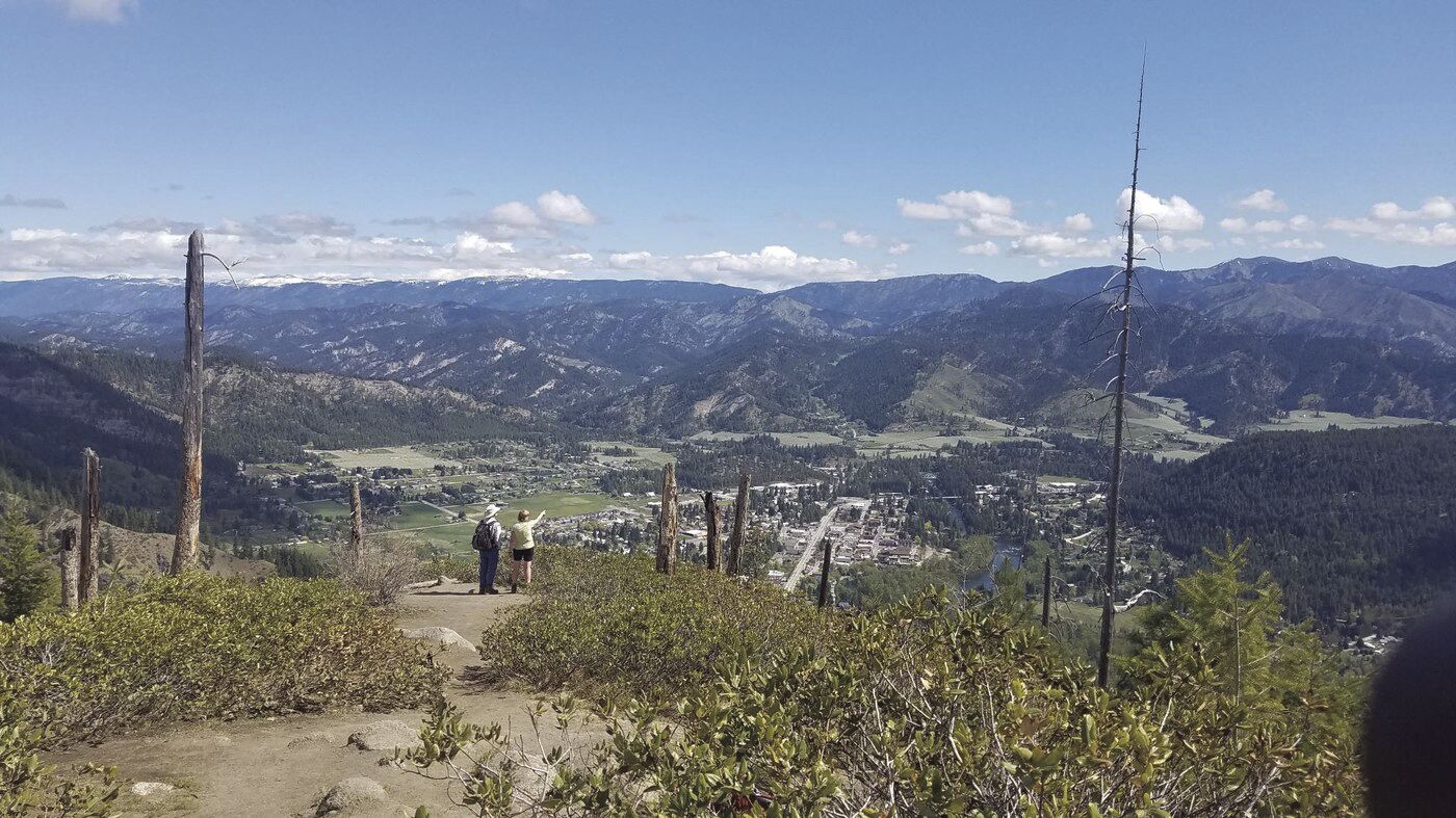 Icicle-Ridge.jpg